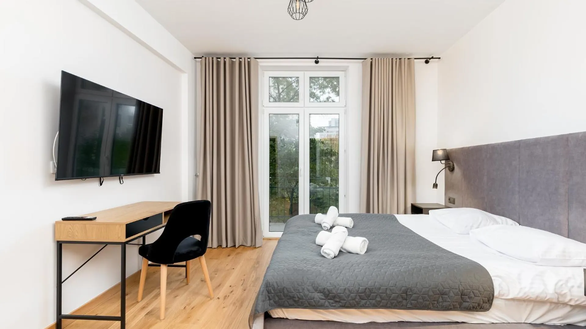 Revesen Premium Apartments Krakow