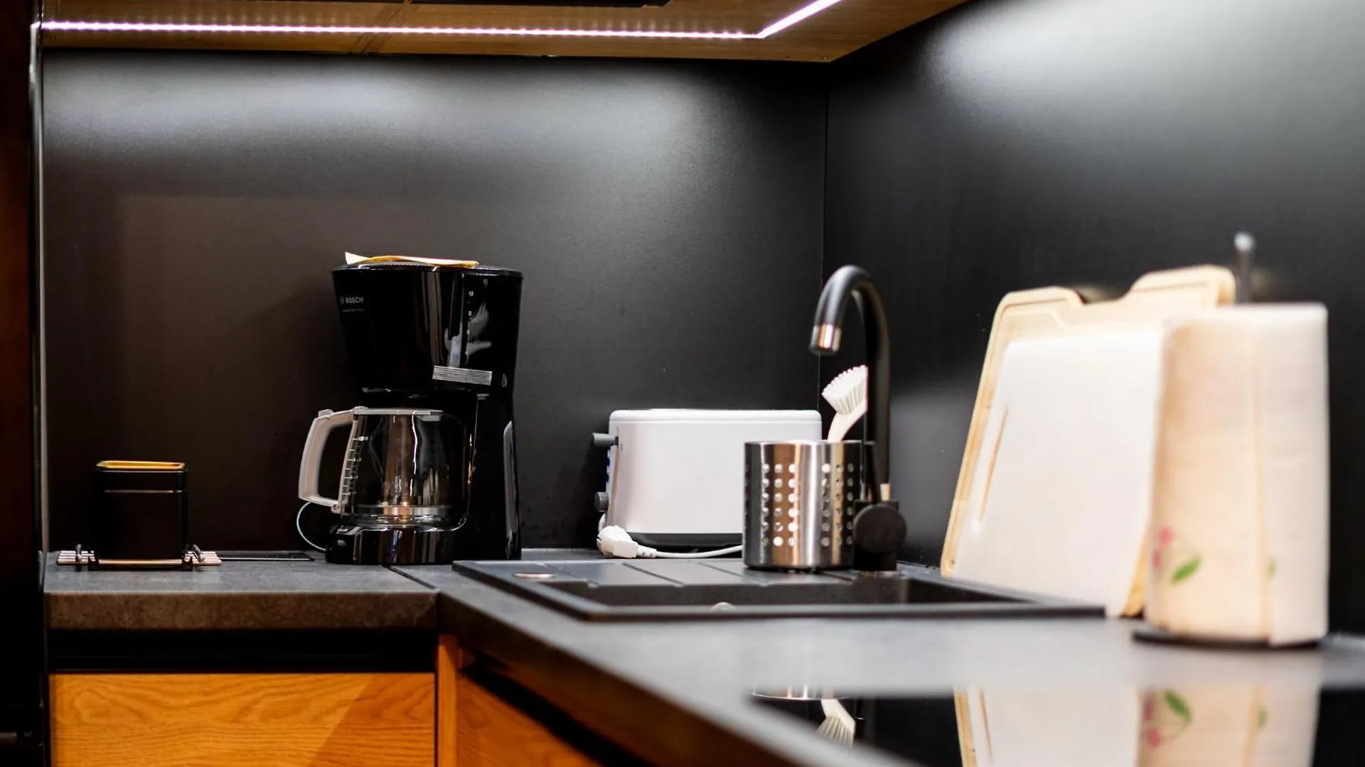 Revesen Premium Apartments Krakow 0*,