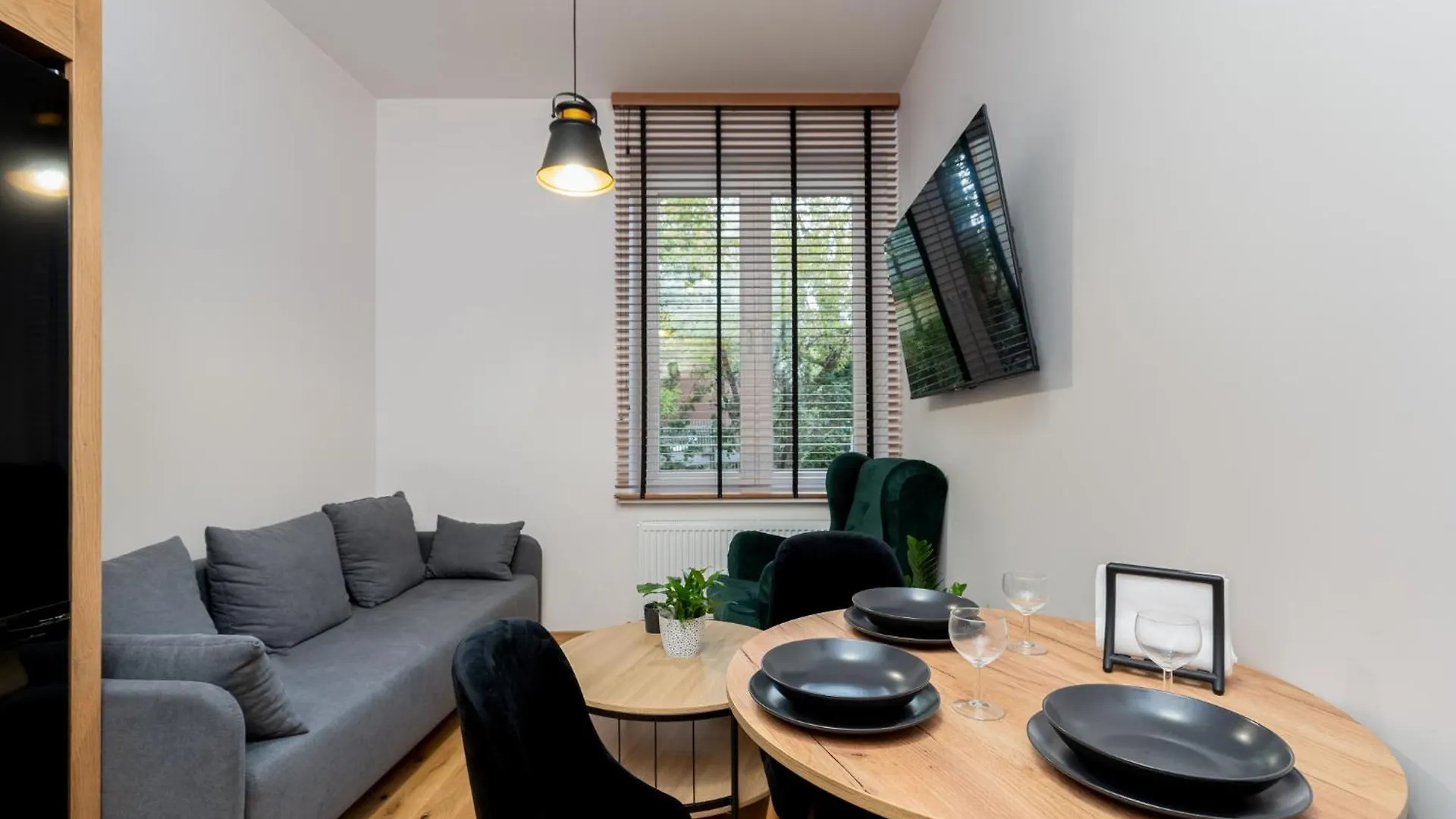 Revesen Premium Apartments Krakow