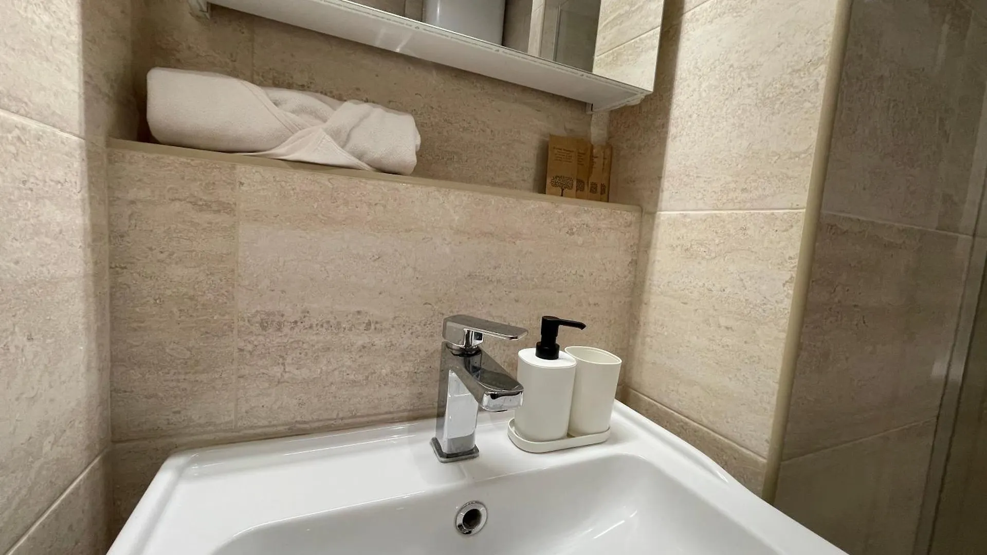 Revesen Premium Apartments Krakow
