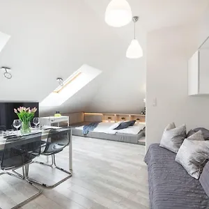 Modern & New Place Next To Wawel Castle & Vistula Apartament